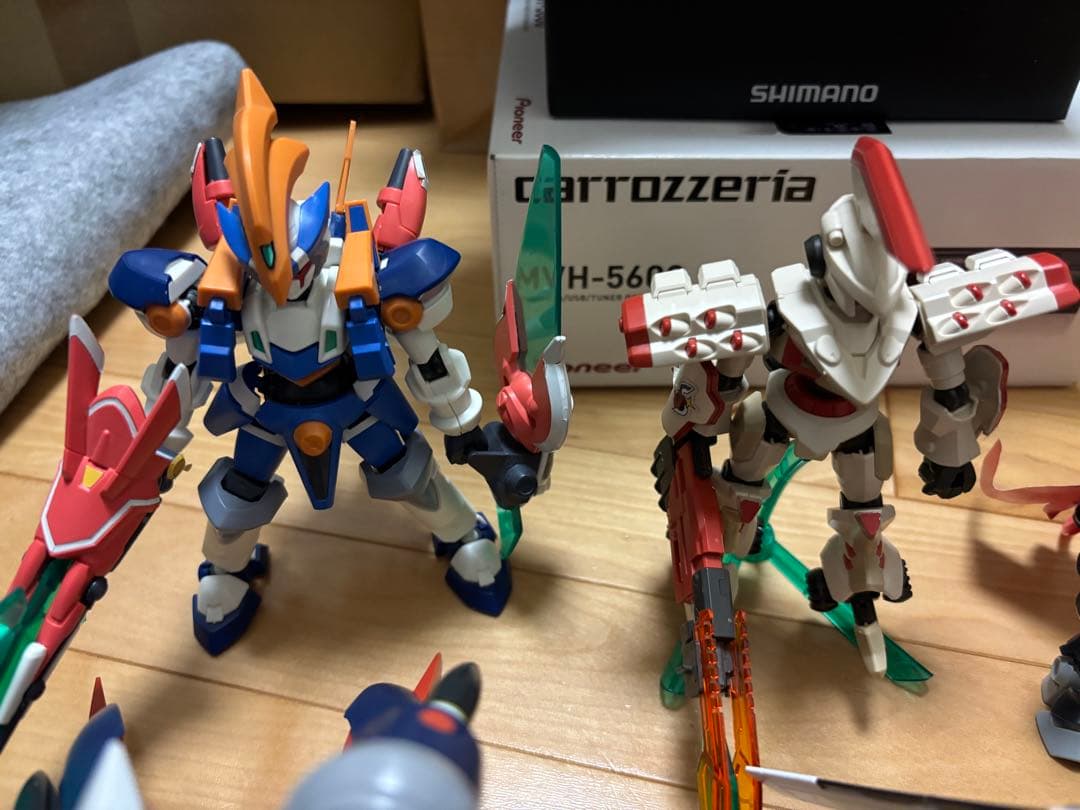 ダンボール戦機まとめ売り - メルカリ