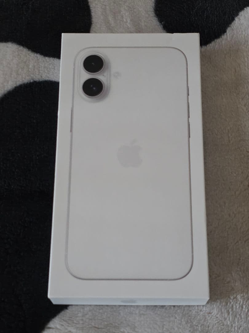 iPhone16 plus 256GB　ホワイト　未使用 iPhone 16 Plus 256GB ホワイト: Apple Rewards Store｜JAL Mall