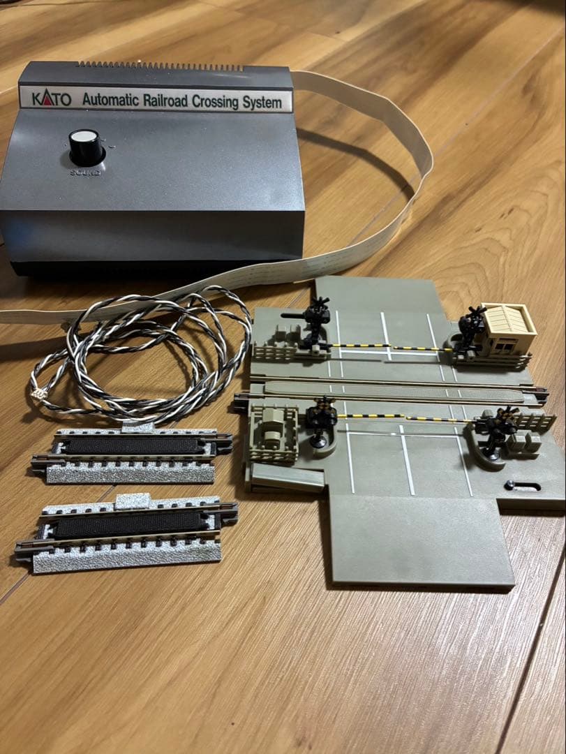 KATO Nゲージ 自動踏切基本セット 20-650 - メルカリ