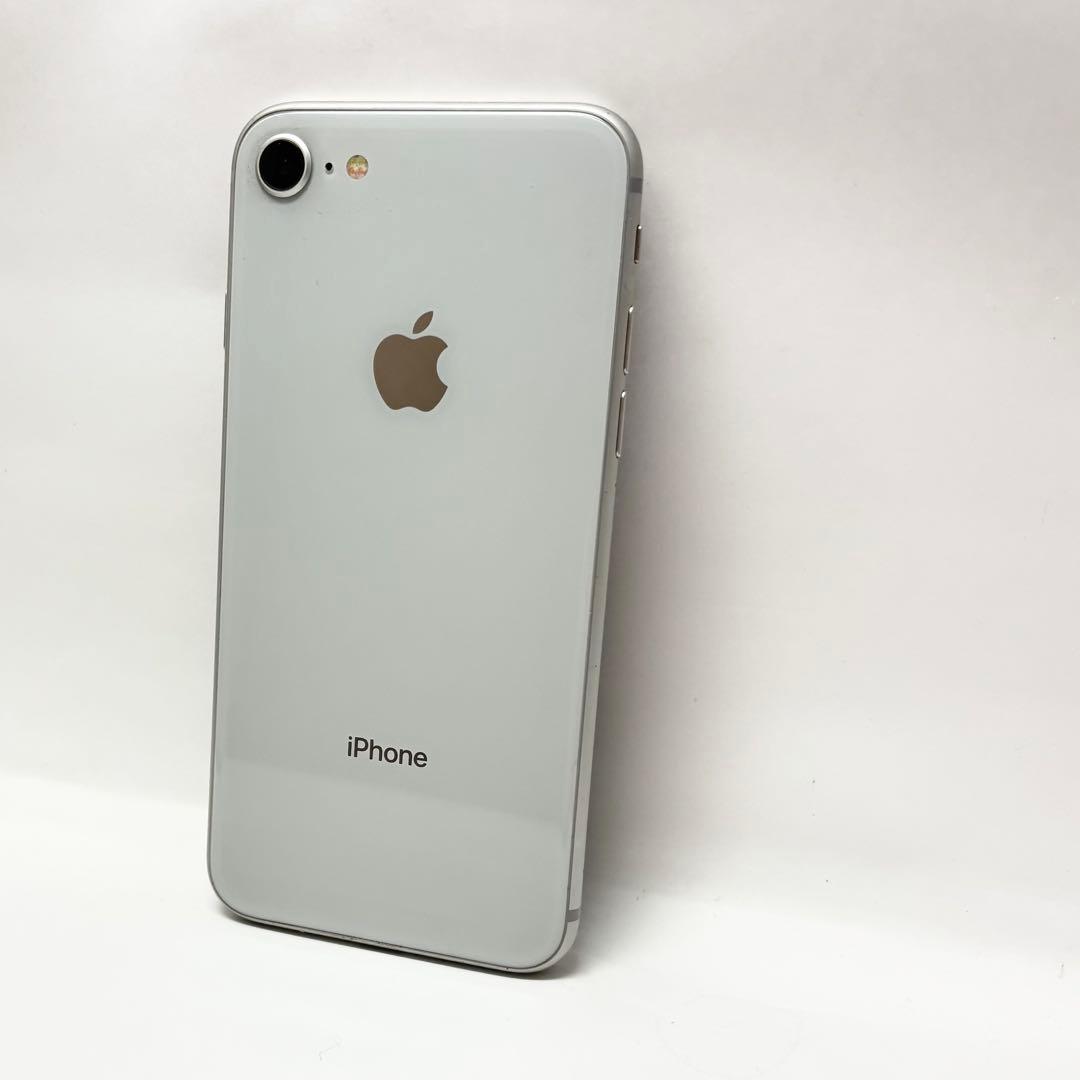 Apple iPhone 8 シルバー 本体 - メルカリ
