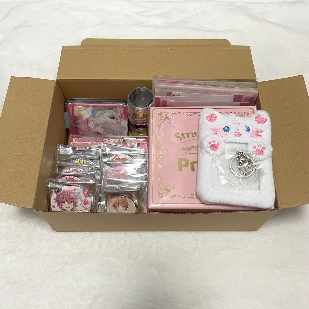 24時間以内発送】さとみくん すとぷり グッズ まとめ売り - メルカリ