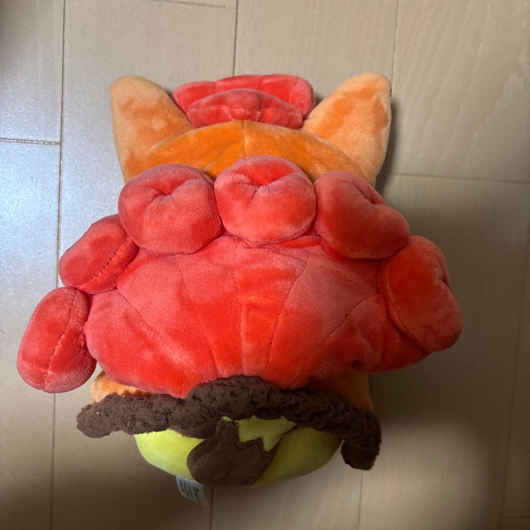 希少品ポケモン ロコンポンチョのピカチュウ ぬいぐるみ