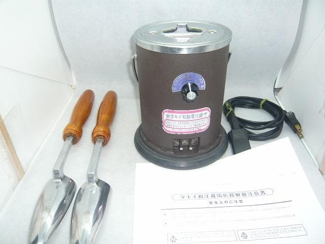 タキイ和裁電化鏝　和裁こて　和裁コテ　タキイ製　鏝２本付 和裁用 電気釜・鏝（こて） タキイ 通販｜手芸の店 もりお！
