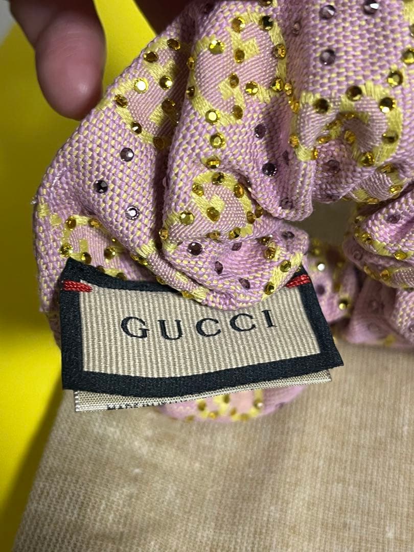 y*a様 最終値下げ　試しづけのみ　グッチ　シュシュ　キラキラ