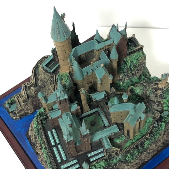 ハリーポッター ホグワーツ城 スタチュー ジオラマ ノーブル