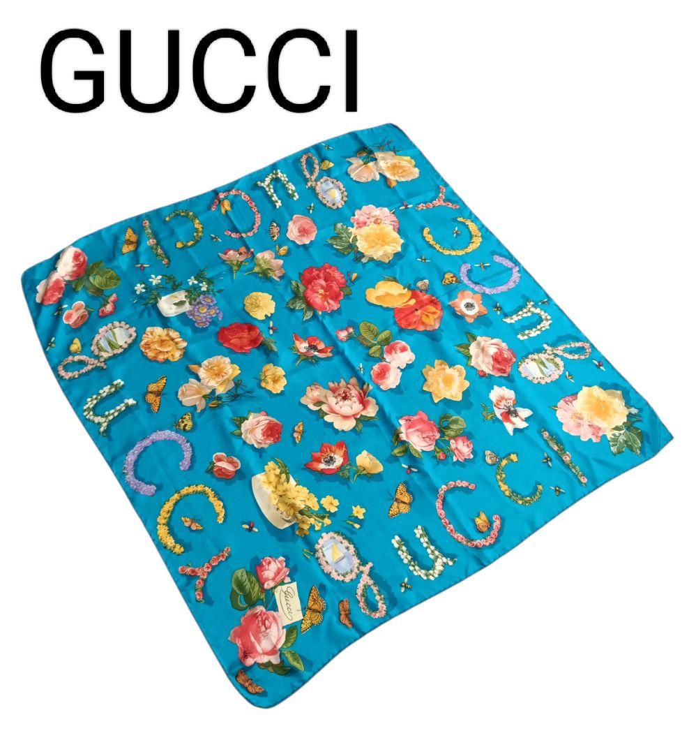 GUCCI グッチ スカーフ 大判　花柄 　蝶　シルク100%　ブルーグリーン GUCCI グッチ スカーフ 大判 花柄 蝶 シルク100% ブルーグリーン