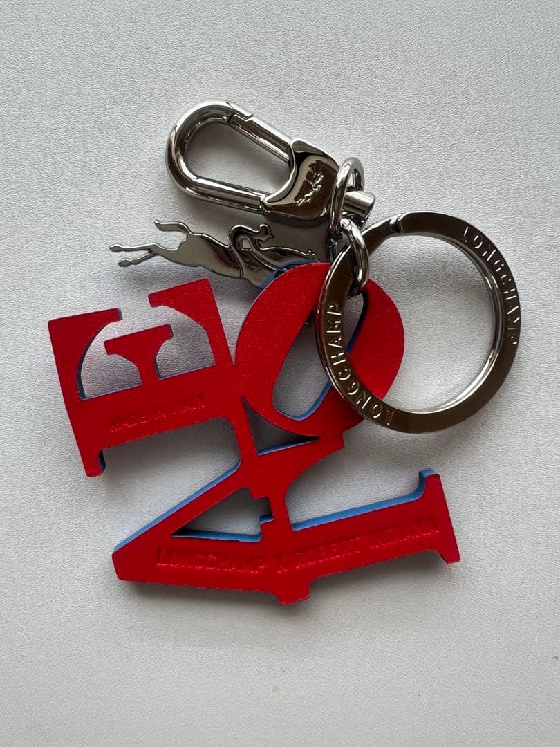 ✨激レア✨【新品】LONGCHAMP ロンシャン コラボ「LOVE」キーリング