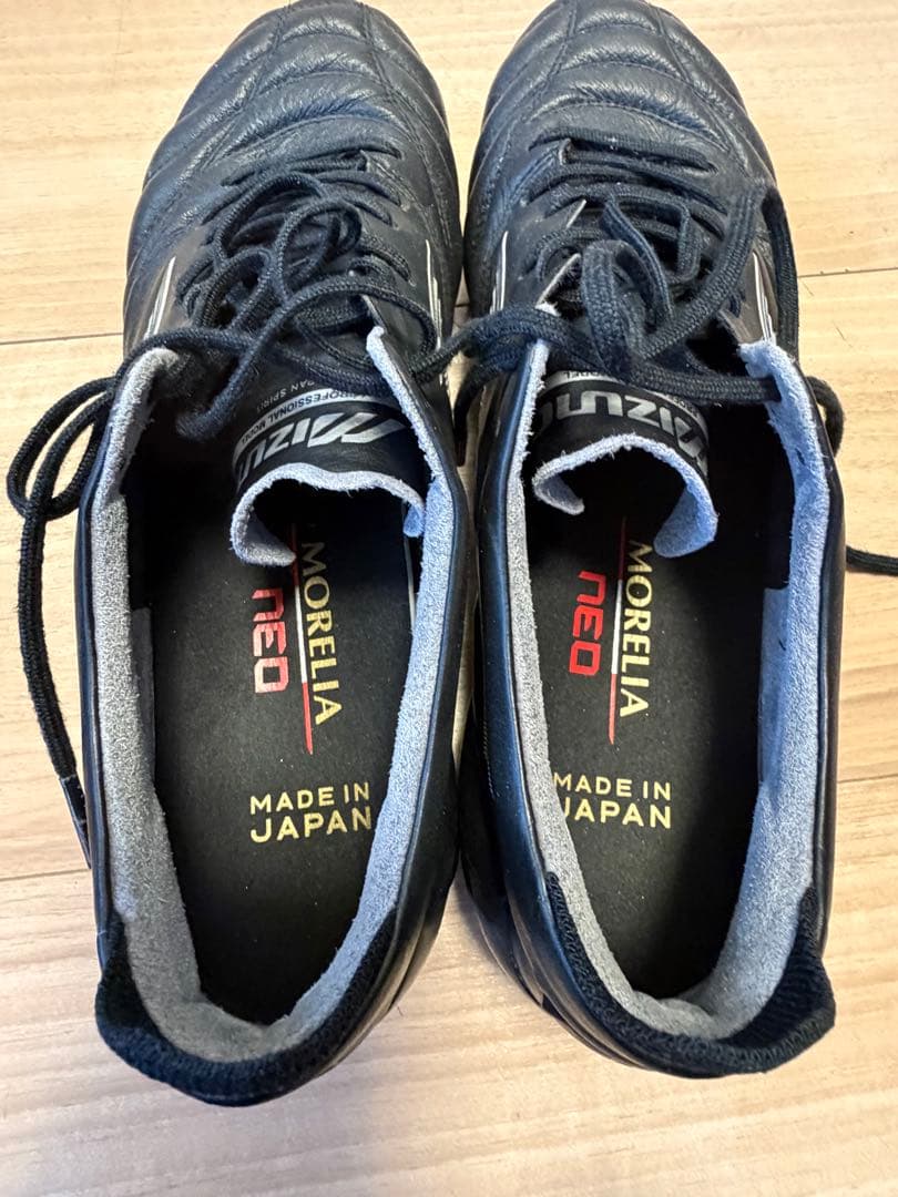 モレリアneo4 Japan ブラック×シルバー 25.5cm