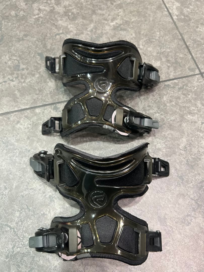 送料込】 Flow Quattro ビンディング Mサイズ 中古品 - メルカリ