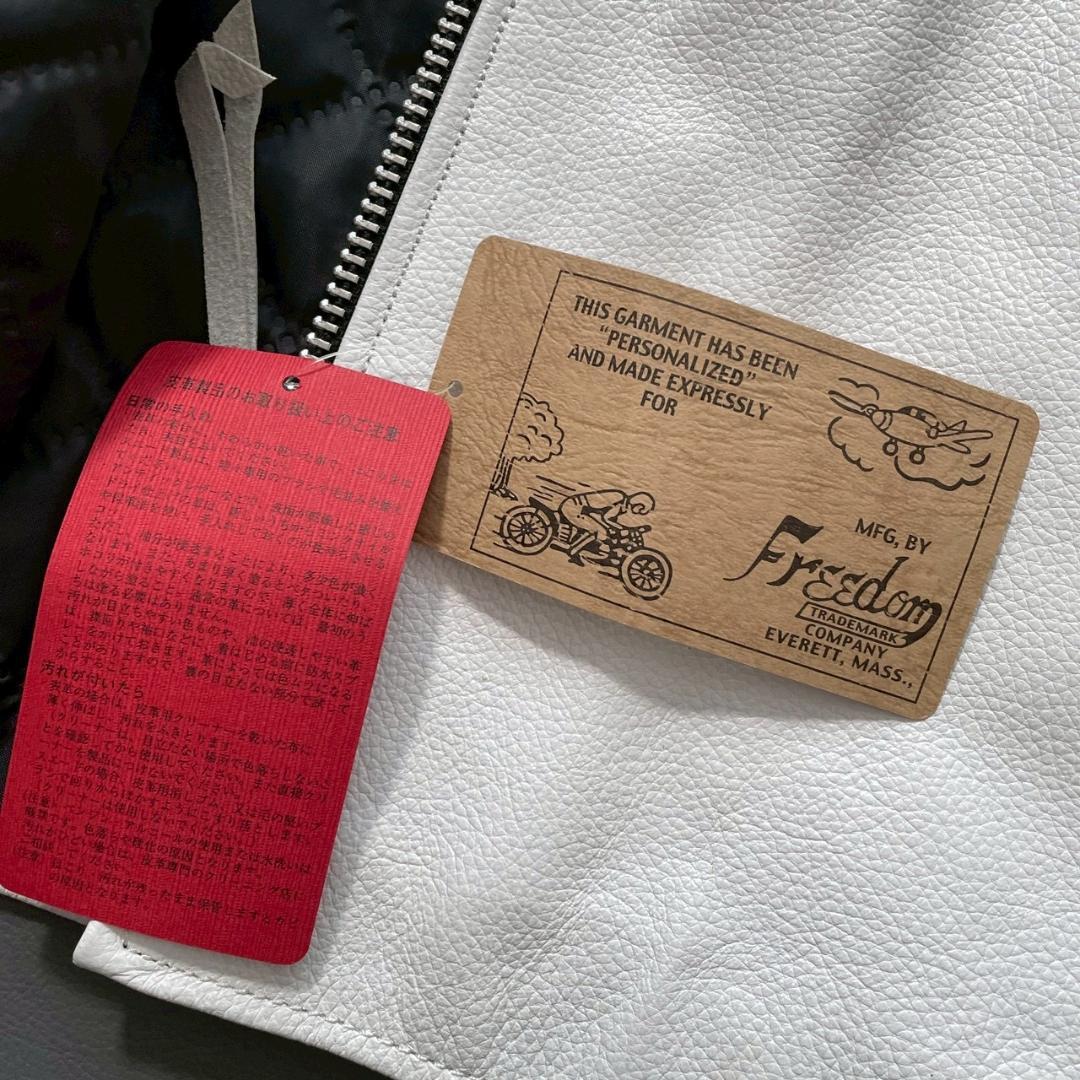 【岡田 耕平】Freedom　水牛革 シングルライダース ホワイト 52