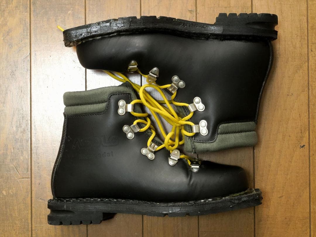 【再値下げ】アゾロ テレマークブーツ【23.5cm】