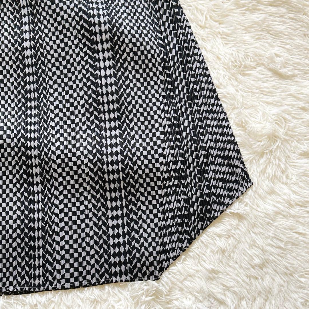 美品 プリーツプリーズ 大きめサイズ ランダムチェックスカート グレー