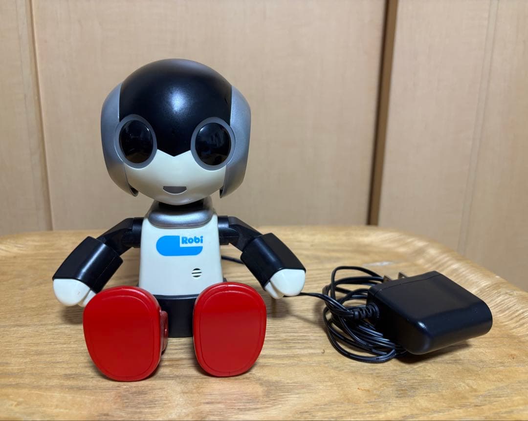 ディアゴスティーニ コミュニケーションロボット 初代 Robi（ロビ）