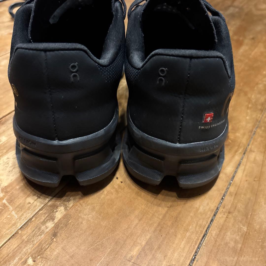 On クラウドモンスター　26.5cm ブラック