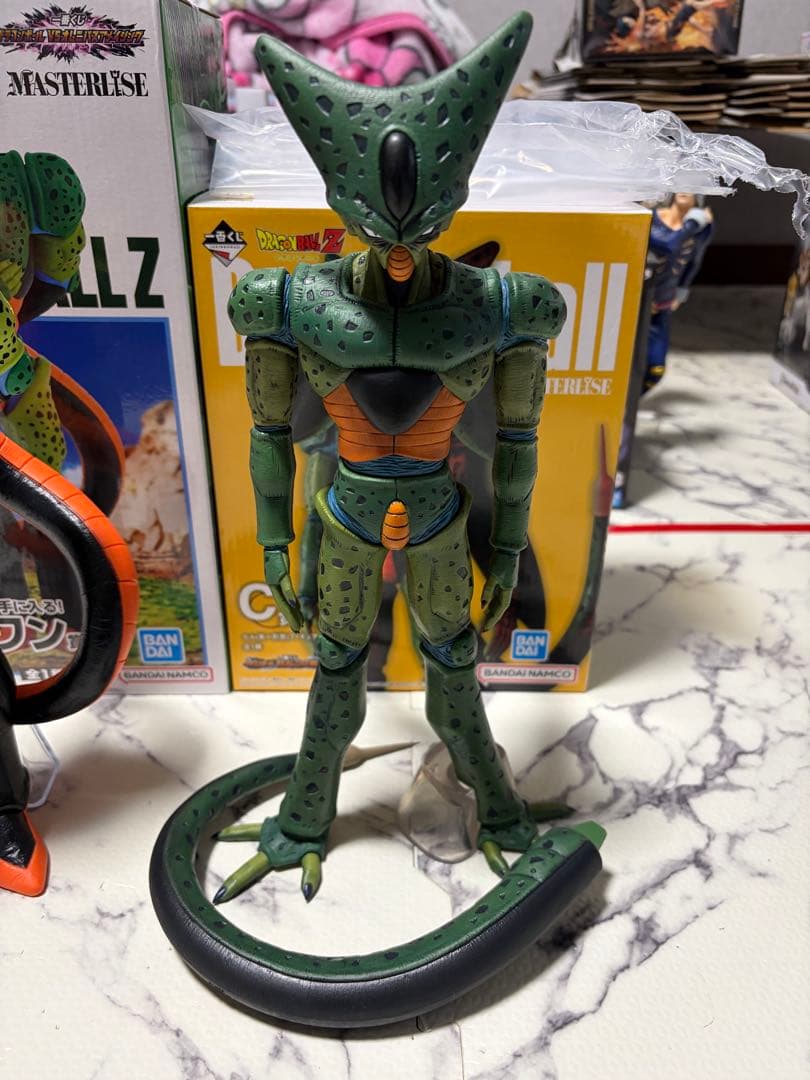 一番くじ ドラゴンボール セル 第1形態・第2形態 フィギュア