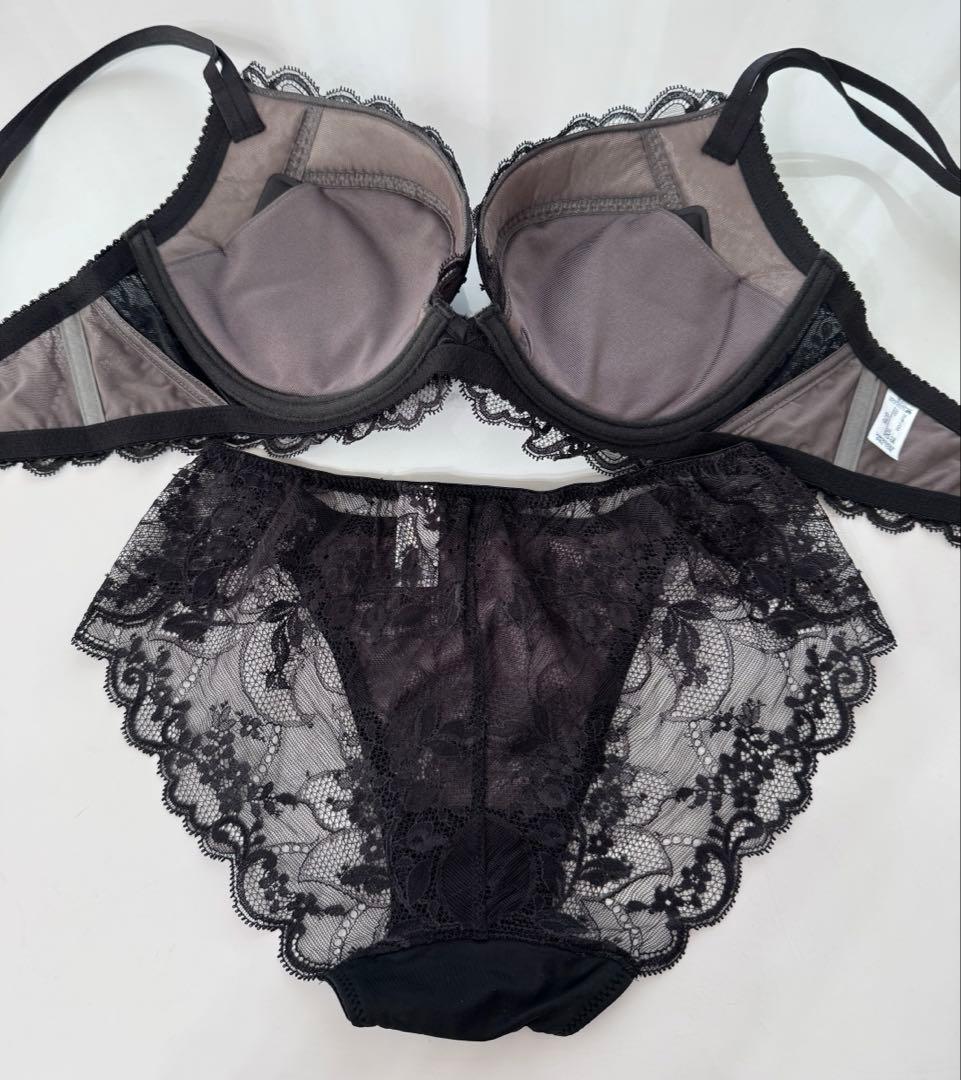 Kaoru ☆ PARFAGE ☆貴重サイズ！G75 豪華上下セット　新品