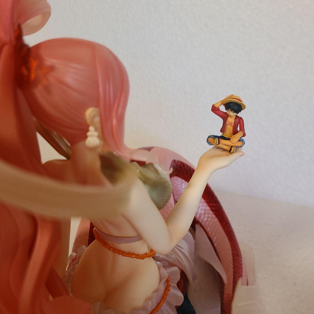 ONE PIECE　ワンピース　しらほしフィギアP.O.P