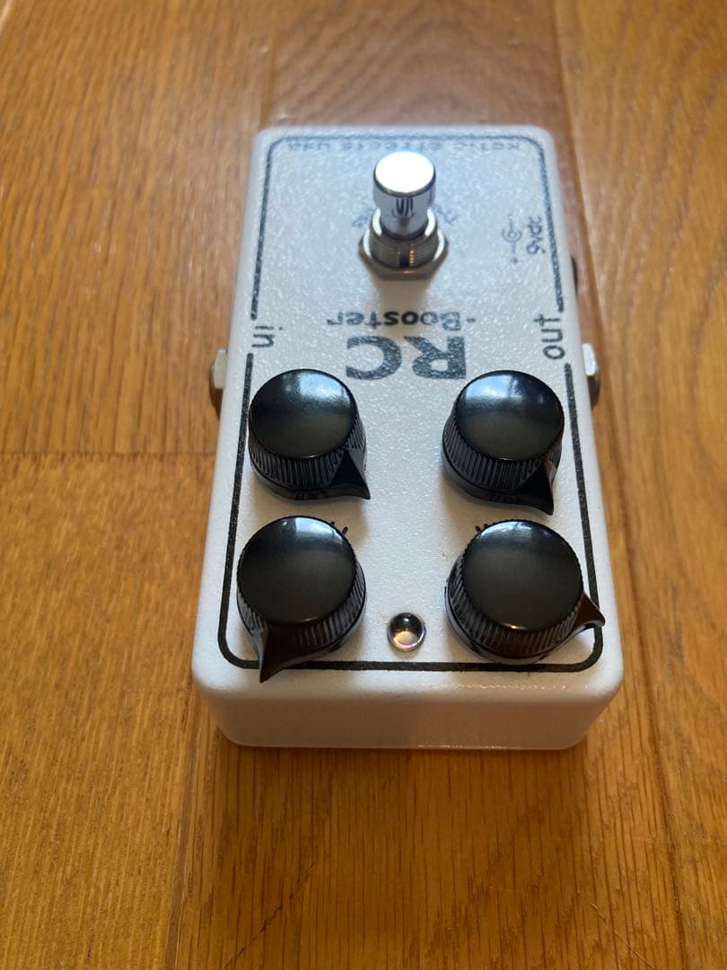 xotic effects RC Booster 初期 手書きシリアル