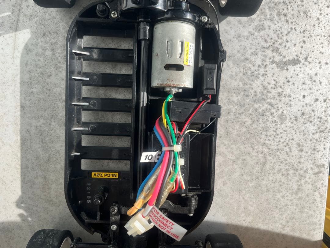 【ジャンク】1/10RC カルソニック IMPUL Z 電動ラジコン