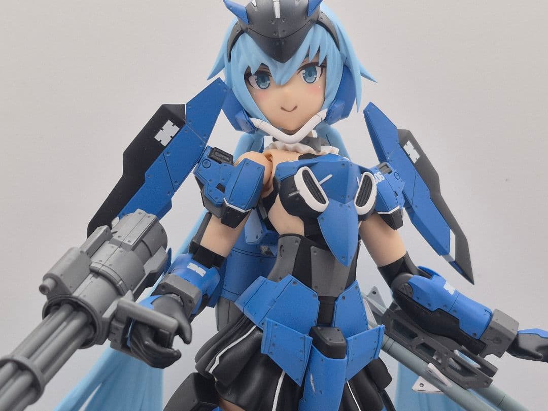 フレームアームズガール　スティレット　グランデスケール　塗装済み Amazon | 壽屋(KOTOBUKIYA) フレームアームズ・ガール グランデ