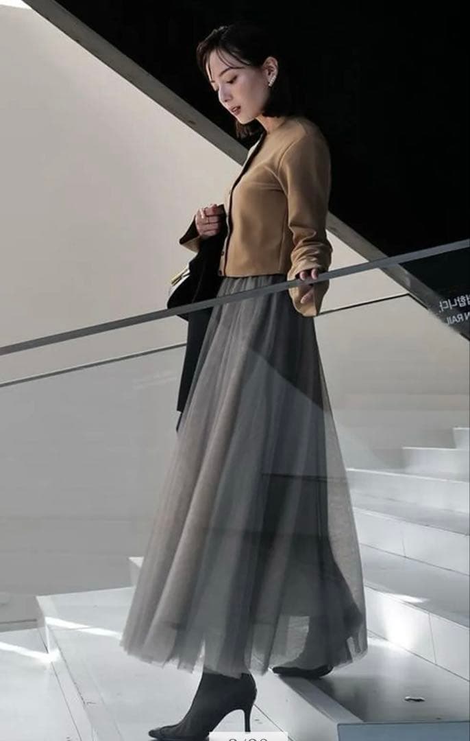 アニュアンス シアーボリュームチュールスカート - メルカリ