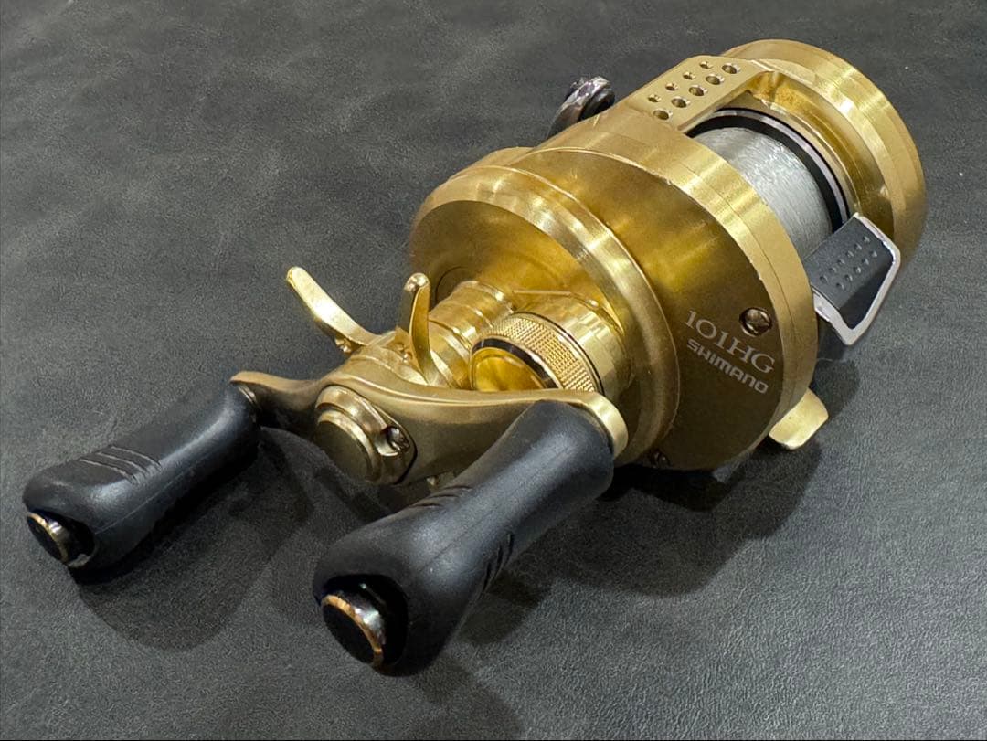 シマノ15カルカッタコンクエストCalcutta Conquest 101HG シマノ(SHIMANO) 21 カルカッタコンクエスト 201HG カルカッタコン