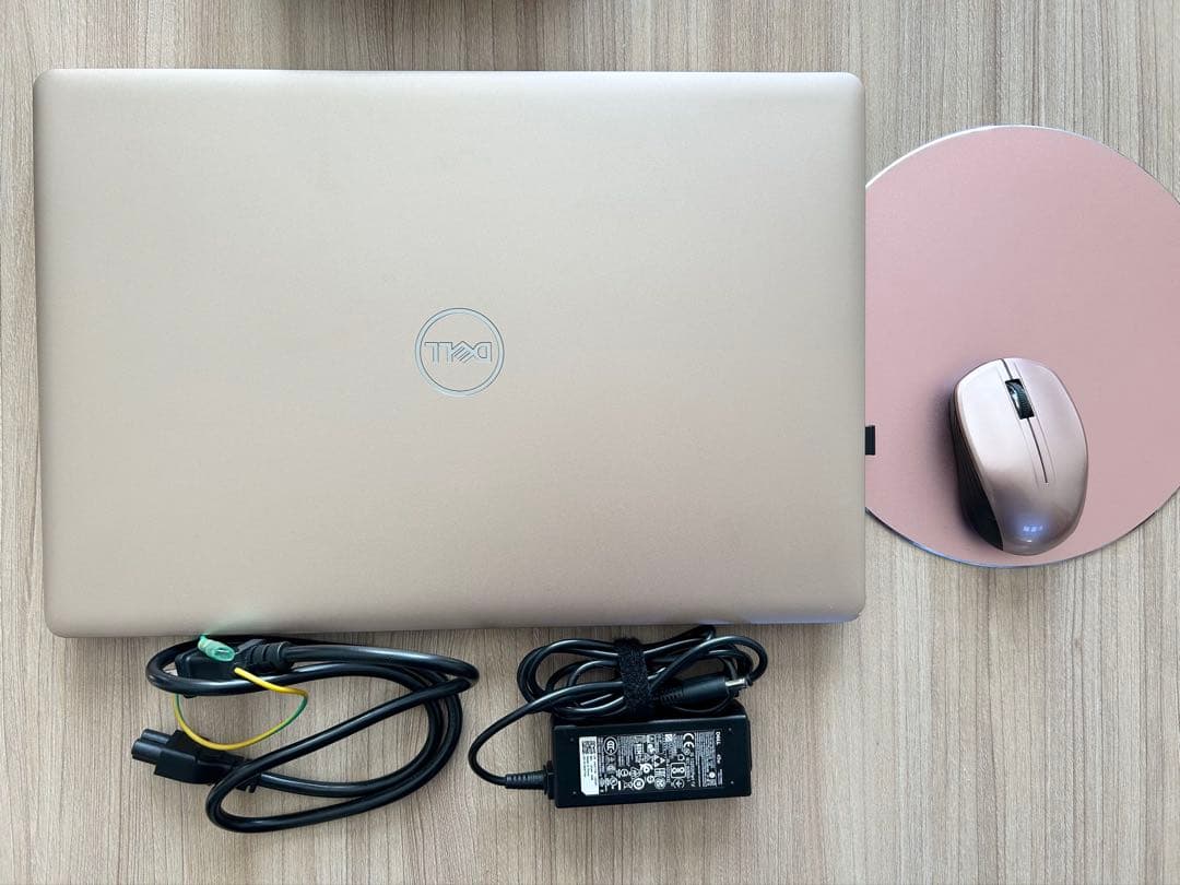 DELL ノートパソコン Inspiron 5570 i3 ローズゴールド★ DELL（デル） ノートパソコン Inspiron 5570 Core i3 Office ローズ