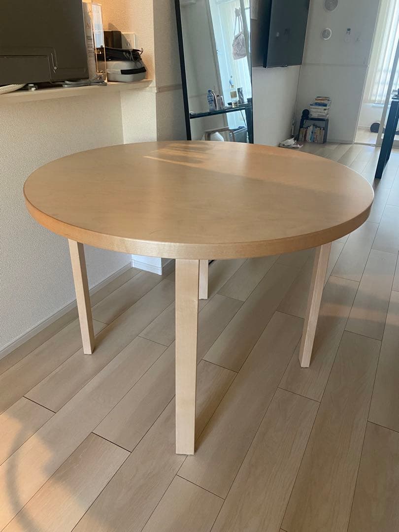 アルテック90A Artek（アルテック）90A テーブル ホワイト ラミネート｜Alvar Aalto