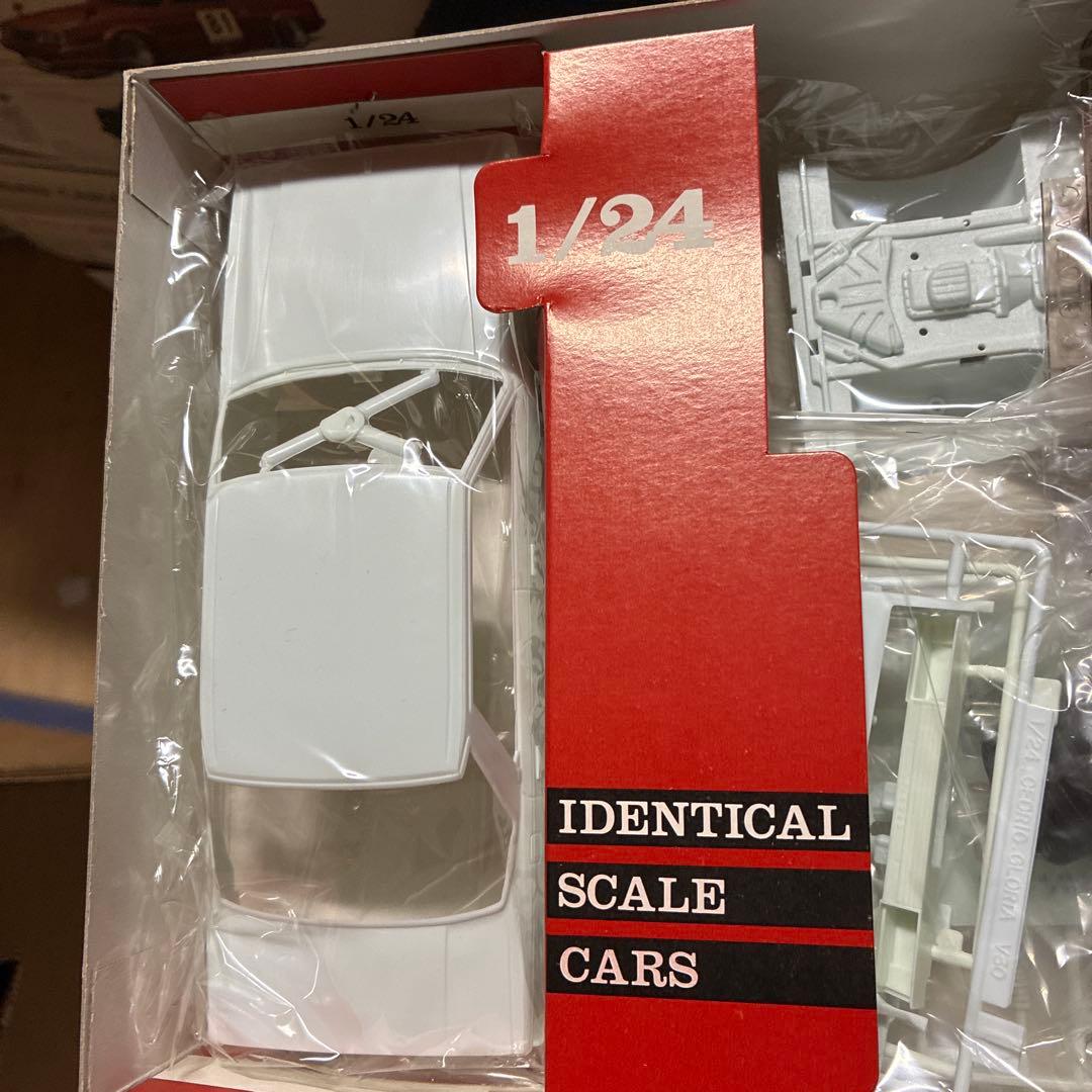 ニチモV6 CEDRIC 1/24 プラモデル絶版