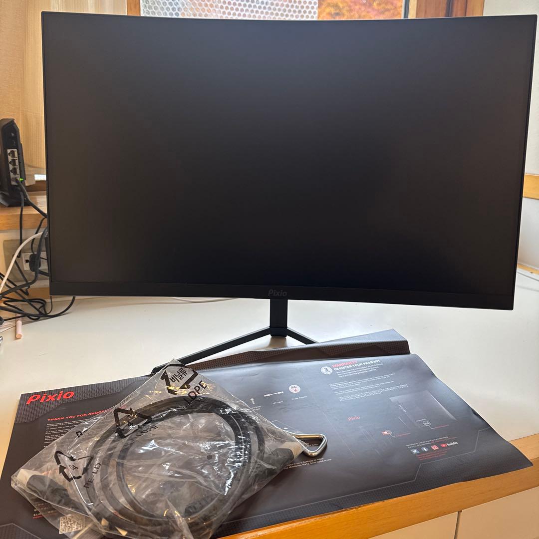 【165Hz】Pixio PX243 湾曲ゲーミングモニター　23.8インチ Pixio PX243 | 24 inch FHD VA 165Hz Gaming Monitor