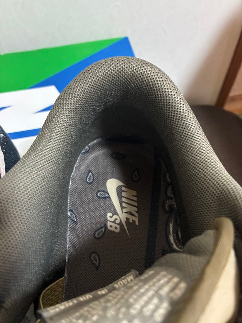 Travis Scott × Nike SB Dunk Low 27.5cm