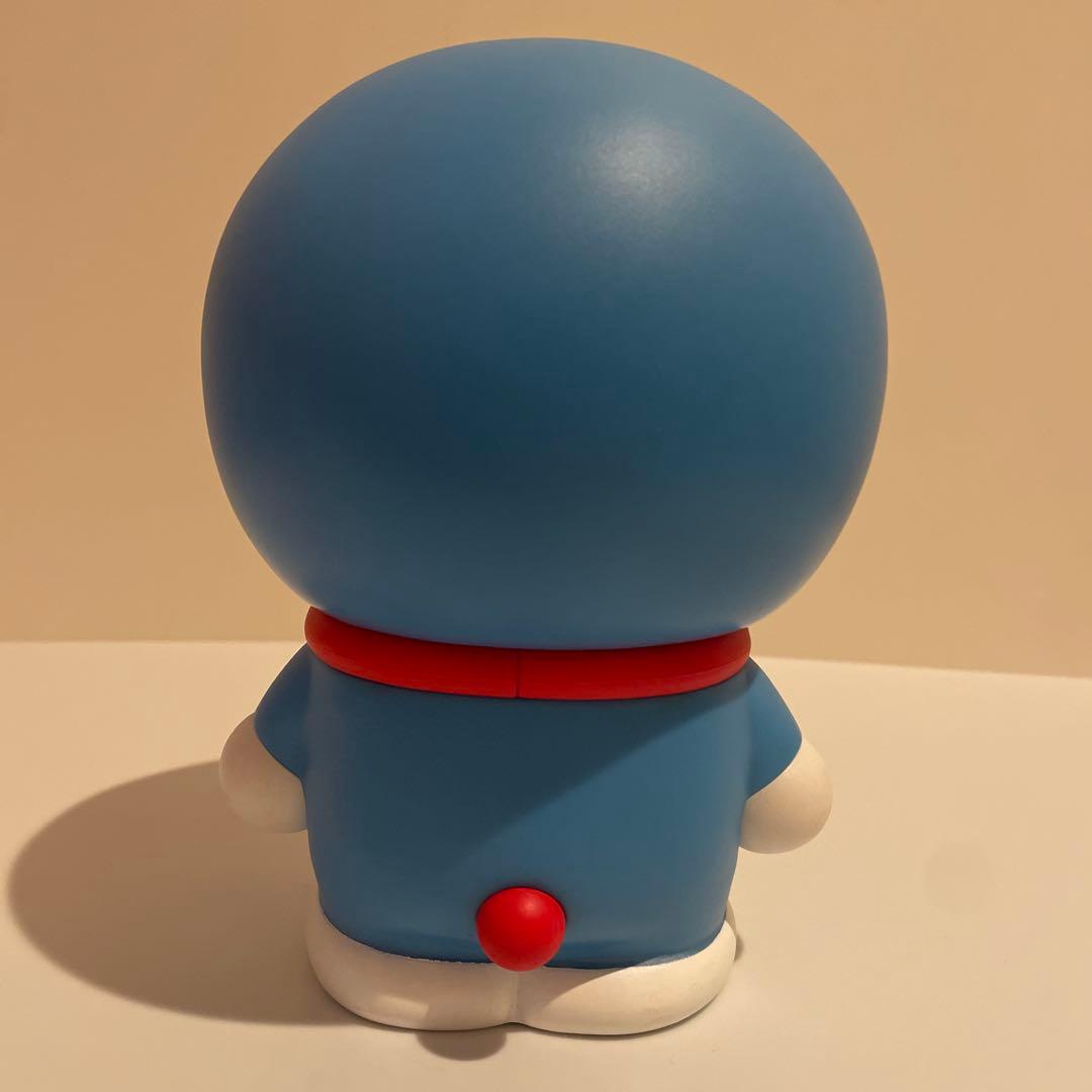 限定品 2020年 代用シールでポストになった ドラえもん 貯金箱