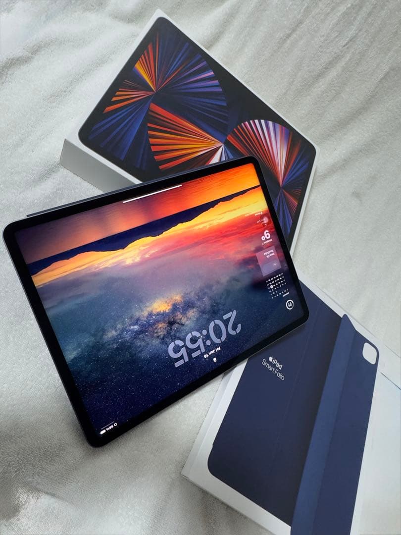Apple iPad Pro 12.9インチ (第5世代) スペースグレー iPad Pro 12.9 第5世代 256GB スペースグレイ MHNH3J／A Wi-Fi