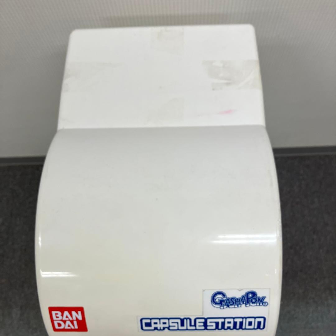 ガチャガチャ カプセルステーション 10円・100円対応 鍵付き