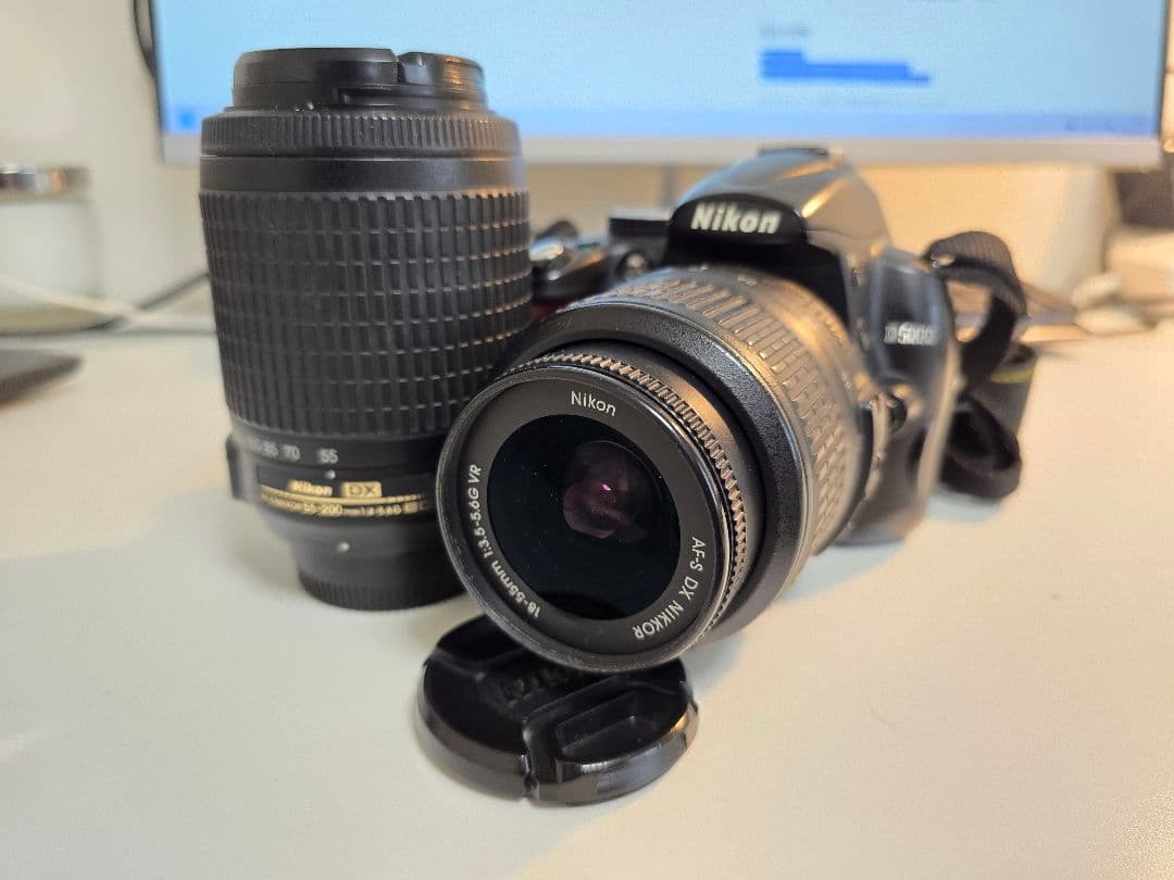 Nikon D5000 ダブルレンズキット ニコン D5000 ダブルズームキット 価格比較 - 価格.com