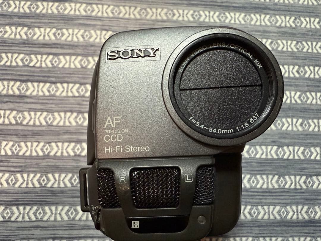 【値下げ交渉受付中】Sony video Hi8 ハンディカム 本体　セット一式