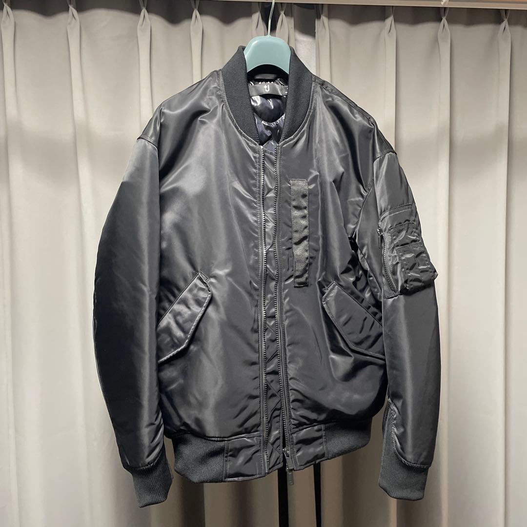 +Jハイブリッド ダウンオーバーサイズMA-1 UNIQLO　ブラック　S ユニクロ公式 | ハイブリッドダウンオーバーサイズMA－1