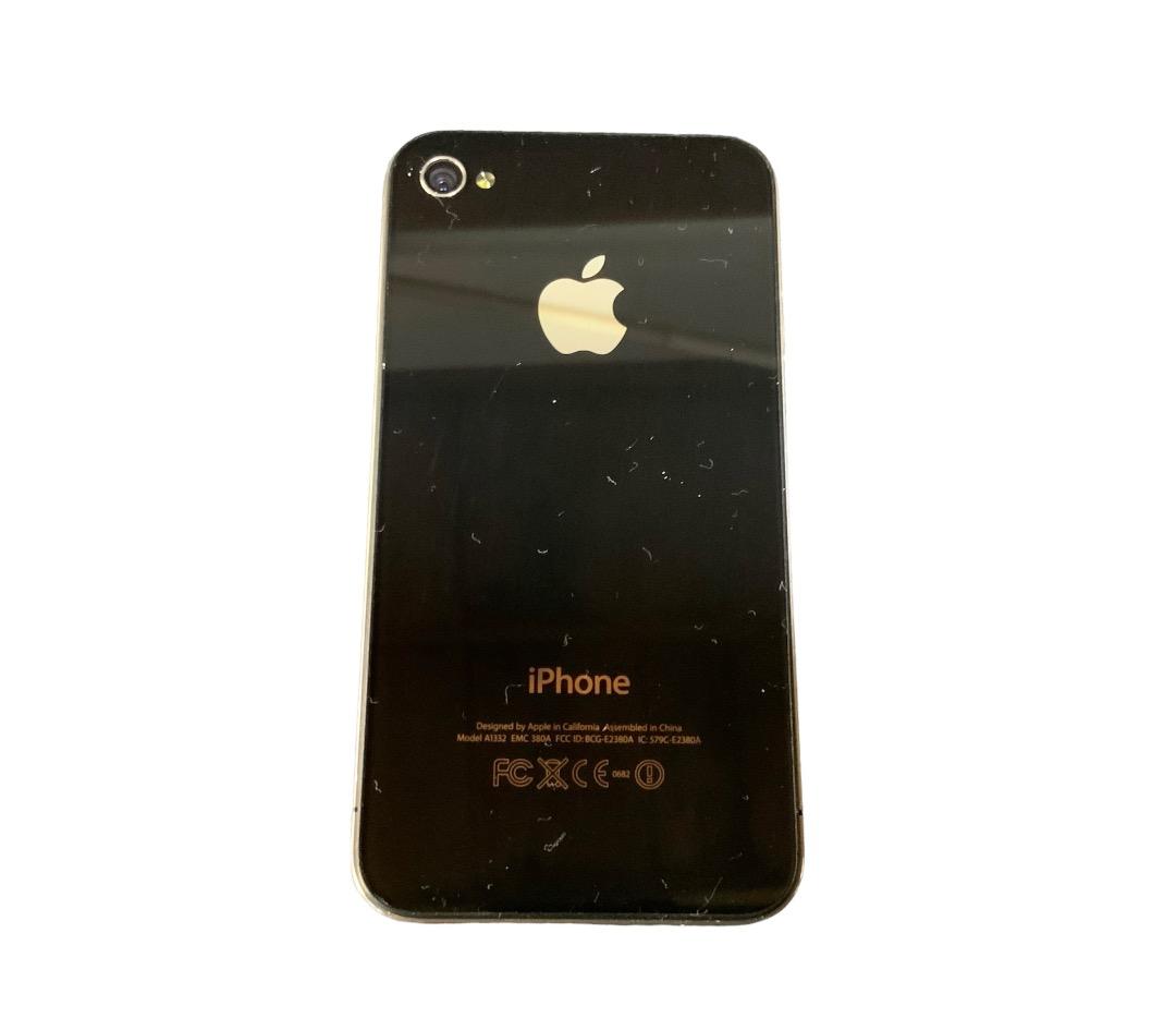 iPhone・4・4s・本体のみ・黒・レトロ・写真 - メルカリ