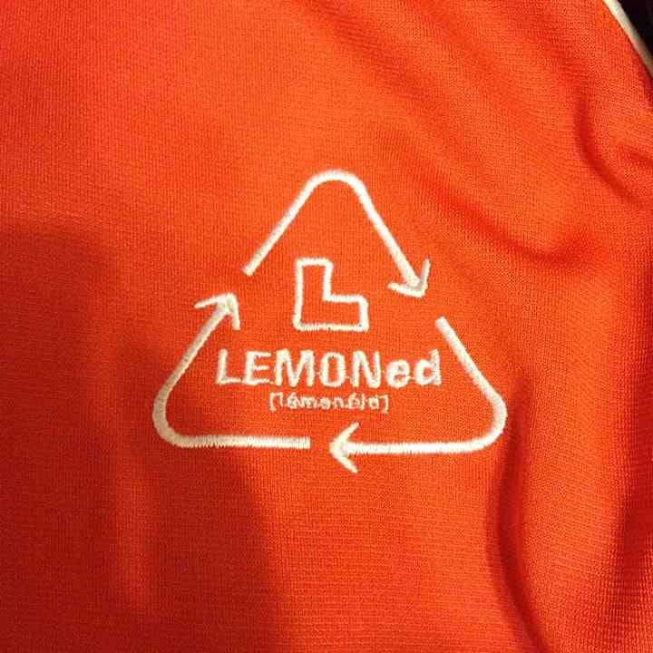 hide ロケットダイブ オリジナルジャージ