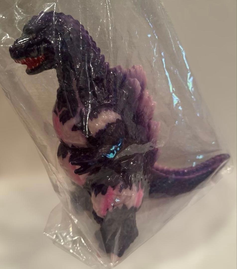 新品　安楽安作 デスゴジ 1995 ゴジラ VS デストロイア 版 3期 ソフビ 安楽安作氏がおくるゴジラのソフビモデルに『ゴジラVSデストロイア』版