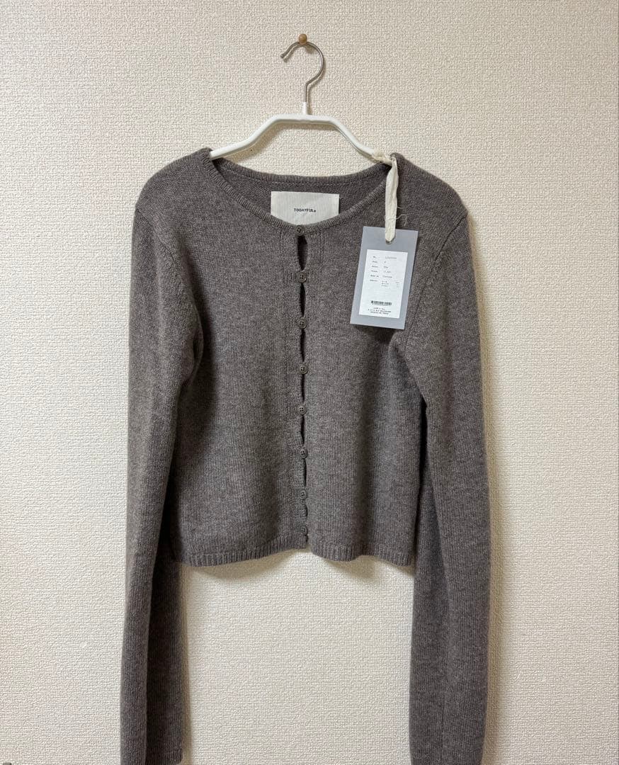 todayful 新品Cashmere Compact Cardigan モカ - メルカリ