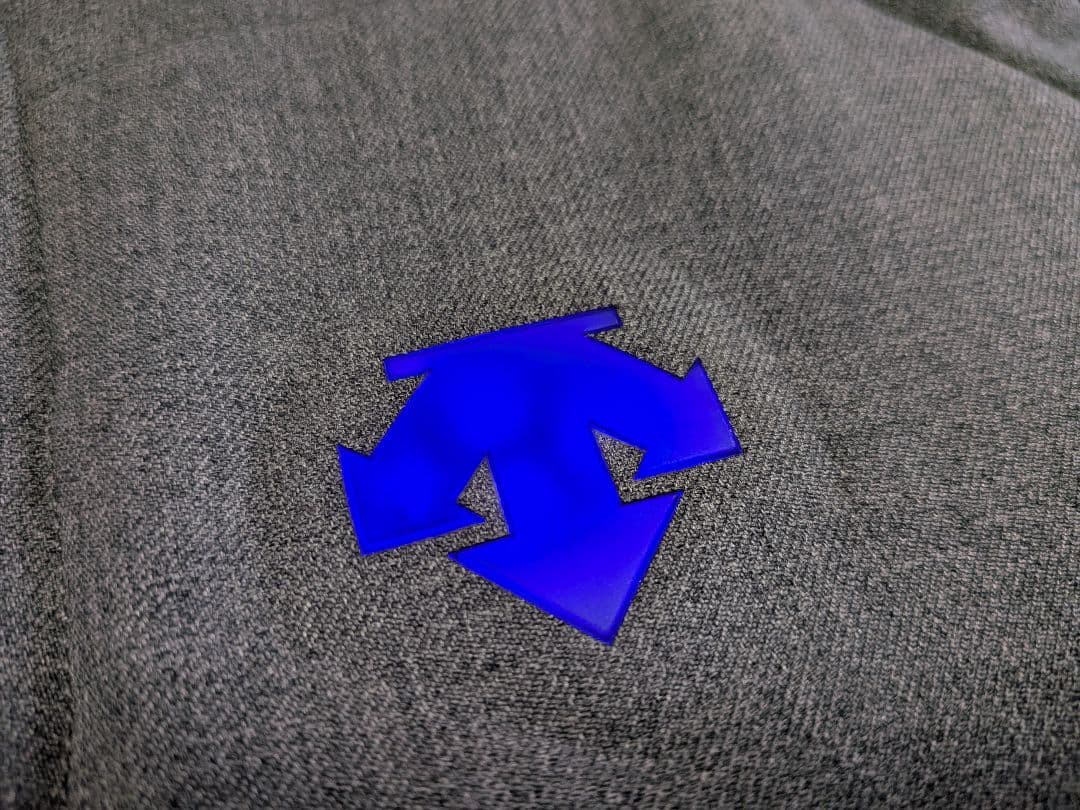 モバイルサーモ 中わたベスト | デサントゴルフ公式 DESCENTE GOLF