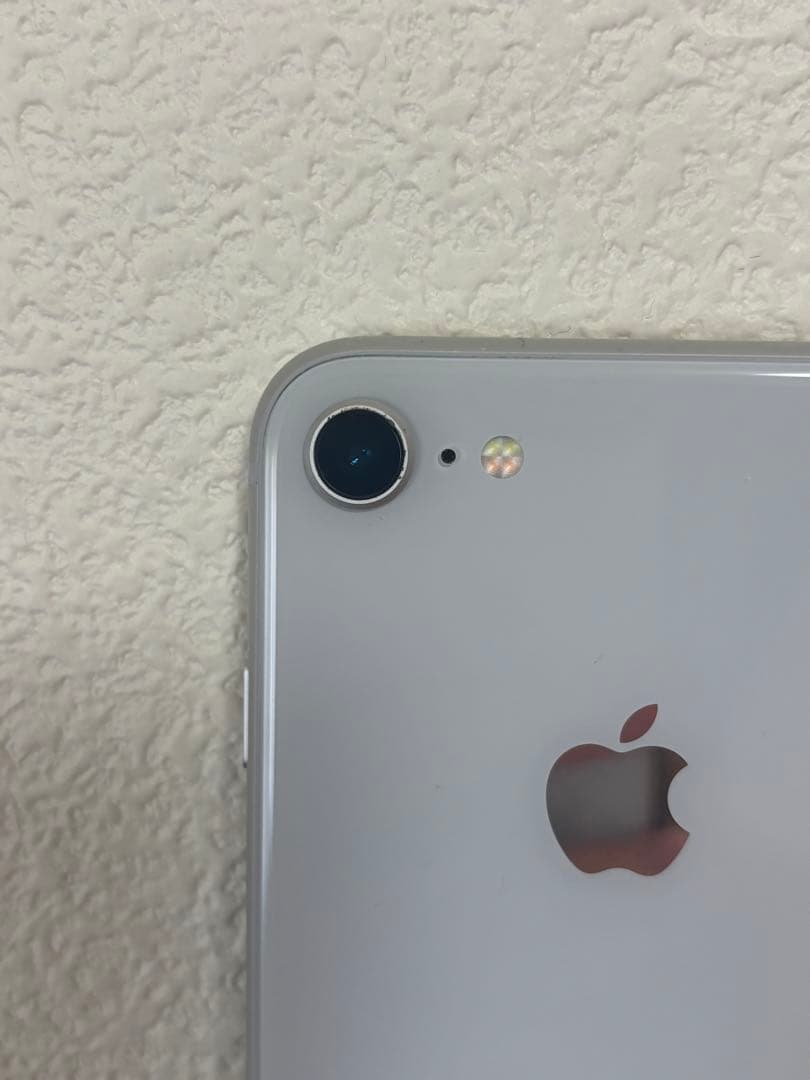 Apple iPhone 8 シルバー 本体 - メルカリ