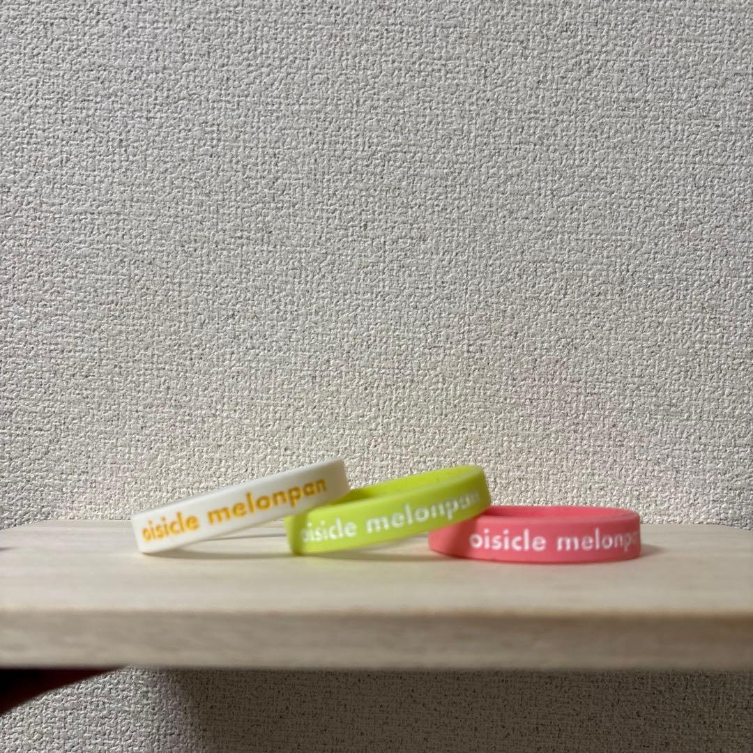 おいしくるメロンパン ラバーバンド