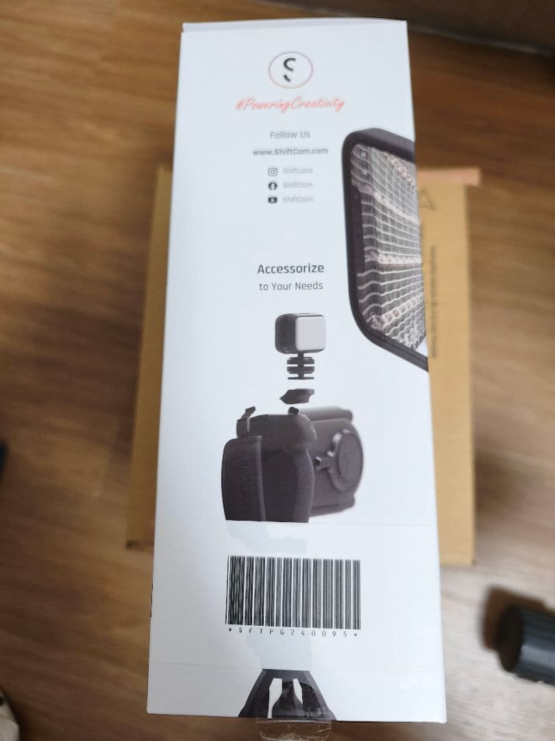 【新品未開封・箱破れ有】ShiftCam ProGrip Starter Kit