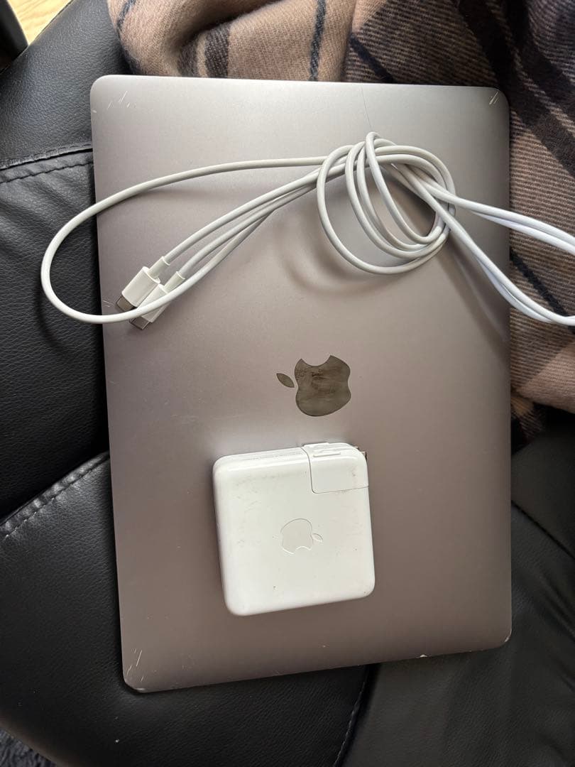 MacBook本体 MacBook Pro A2251 2020 i5 16GB SSD512 2020 Apple MacBook Pro 13