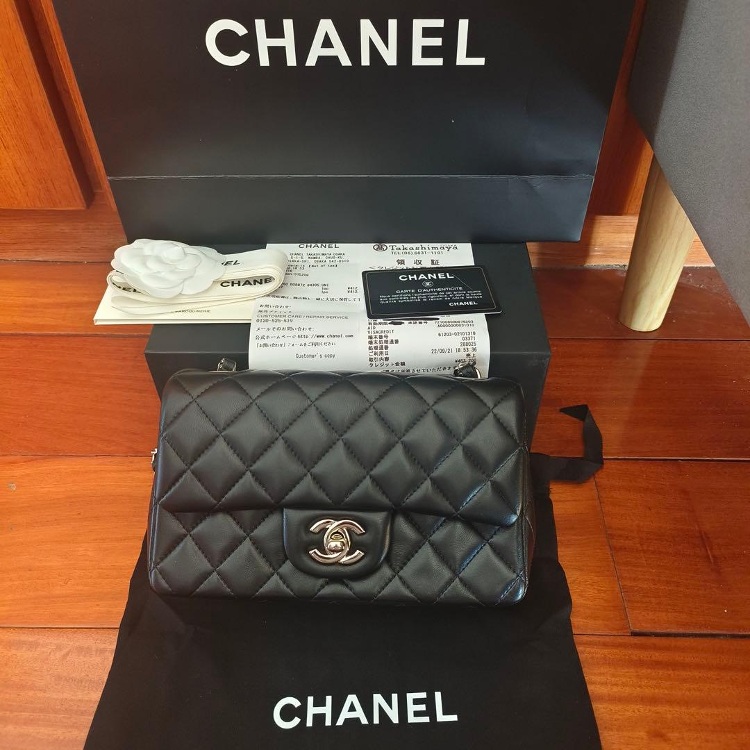 【実写画像】 ブラック キルティング ショルダーバッグ PLASTICITY サステナブル キルティング ショルダーバッグ 防水