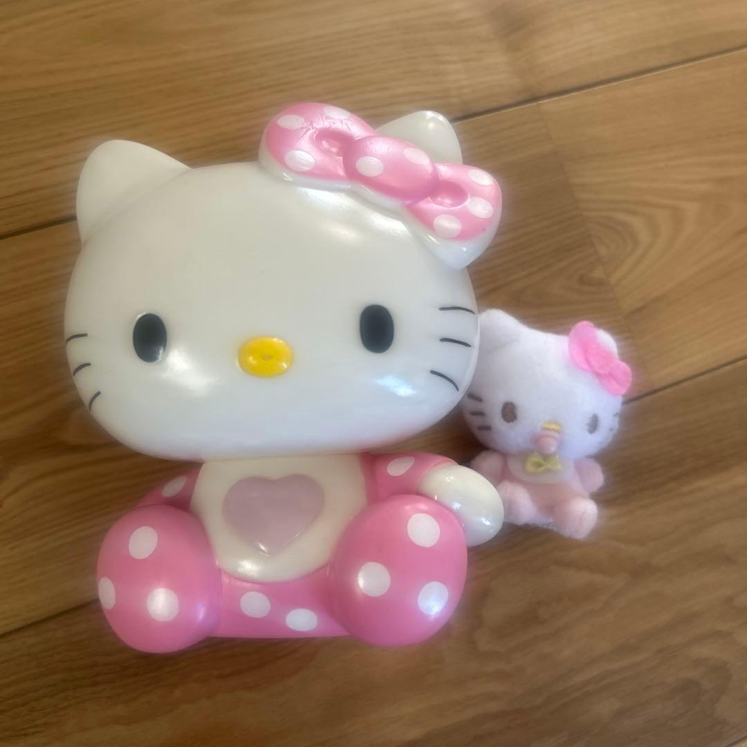 ベビーキティ フィギュア ぬいぐるみ レア ハローキティ ぬいぐるみおせわセット（ベビー）｜サンリオオンライン