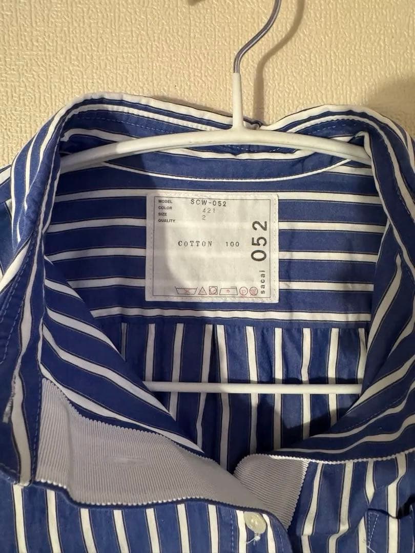 sacai ブルーストライプ 半袖シャツ Aライン - トップスベストセラー 商品