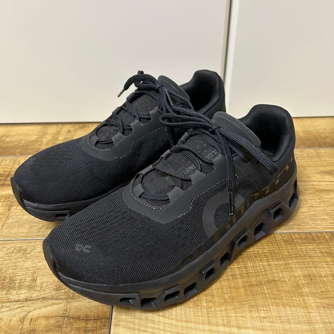 On クラウドモンスター 25.5cm